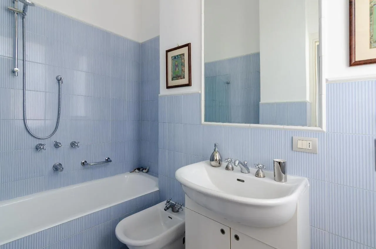 Apartment Lux Contemporary Flat - Porta Romana Milan Italy